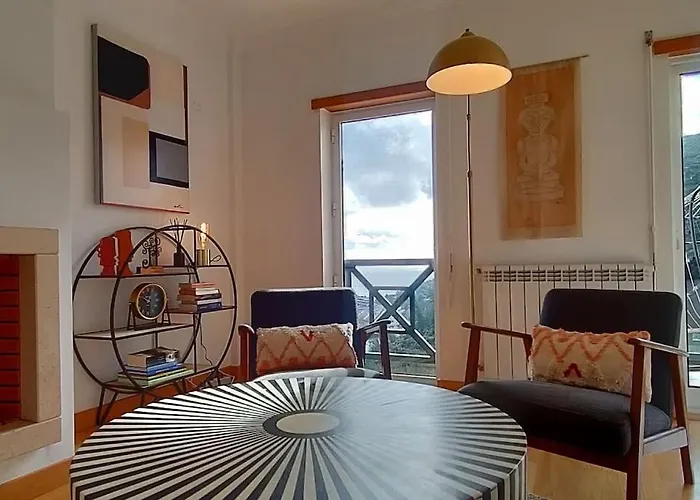 Апартаменты Moonlight Seaside Escape *