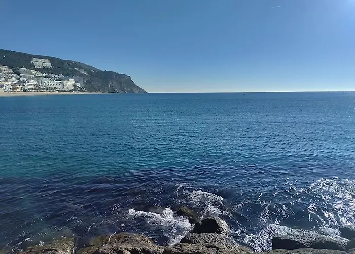 Moonlight Seaside Escape Сесимбра